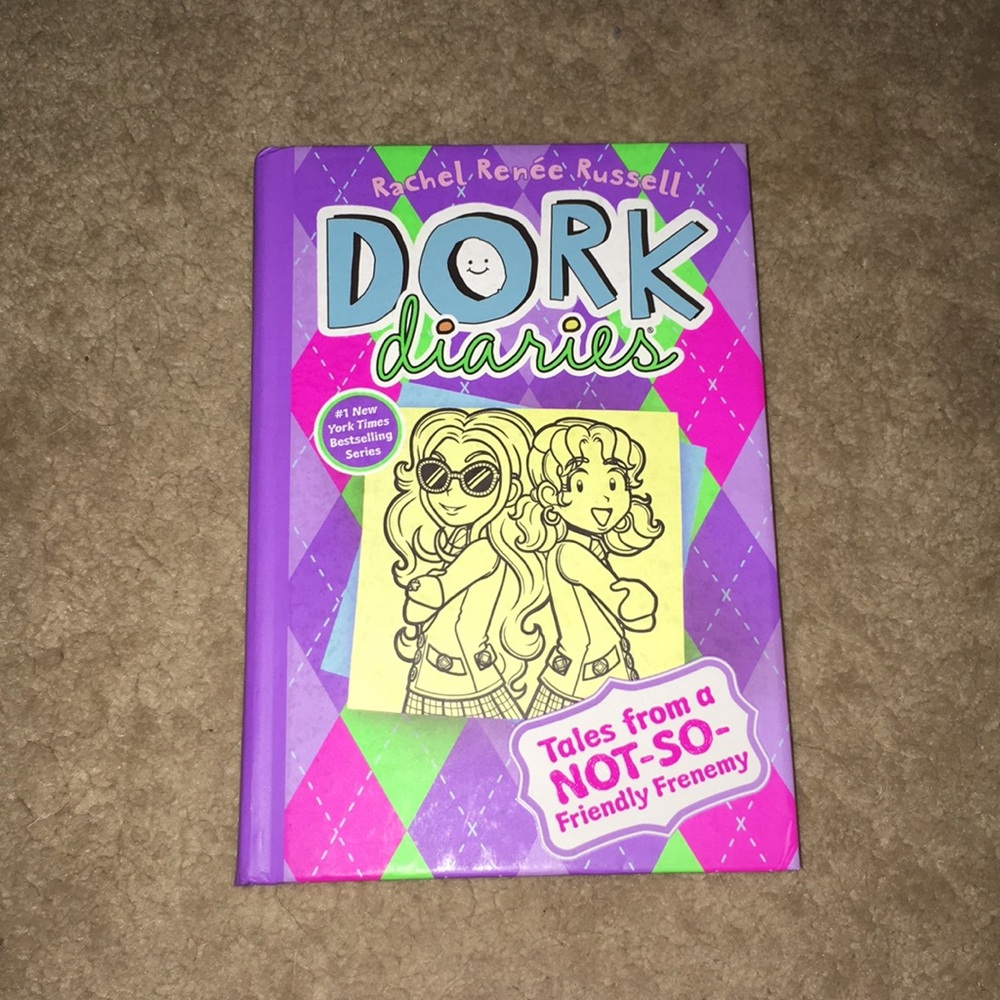 Dork Diaries Book 11